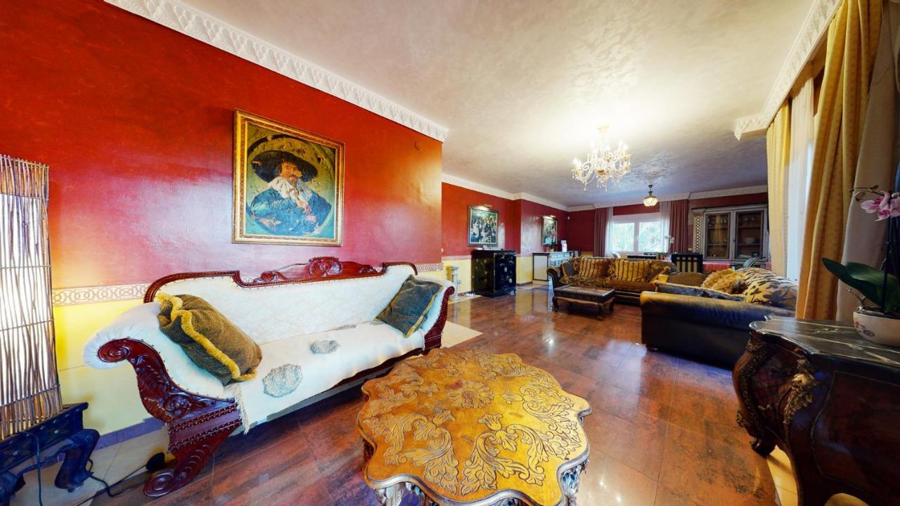 Majestic Villa By The Beach Heated Private Pool & Jacuzzi ベナルマデナ エクステリア 写真