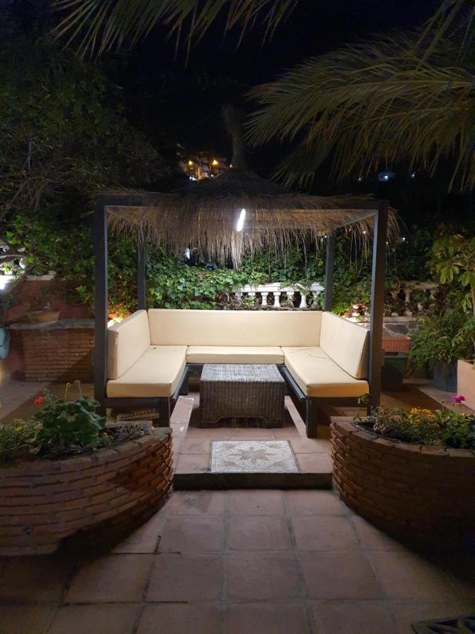 Majestic Villa By The Beach Heated Private Pool & Jacuzzi ベナルマデナ エクステリア 写真